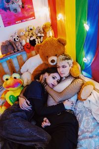 Dan & Isabeau, Sapphic Lovers