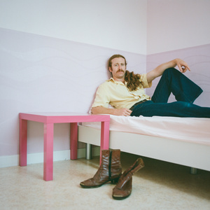 Five Foot Fingers (Hervé DM. aka Bobby "Dick" Vegas)