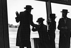 'Hands Tell Twin Stories'