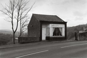 Shellys unisex hair salon (closed)