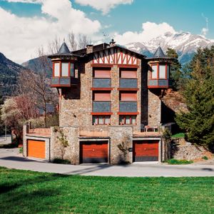 Valira Drive