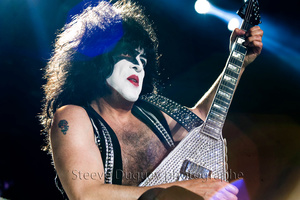 Kiss