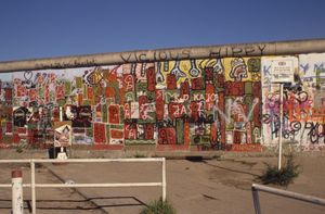 British sector Berlin Wall : Vicious Hippy