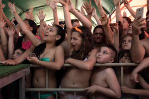 The enthusiastic audience during Nancy concert at "Lido La Favorita", Castel Volturno.