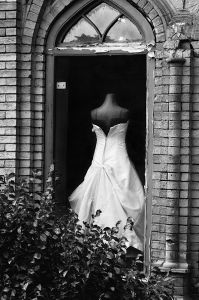 Mokhber al-Dowleh's brides