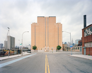Midtown Tunnel Ventilation Building, 2-36 Borden Avenue, Hunters Point, Queens, looking northwest