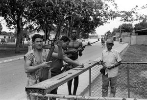 Trinidad, Cuba, 2000 © Peter Kayafas