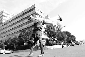 Parkour; play to display