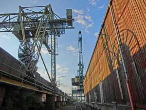 "Harbour Scenery" "Im Deutzer Hafen"
