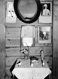 the idea of an exhibition, the altar of the collector