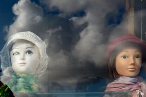 la tête dans les nuages