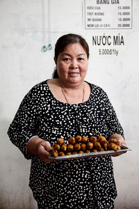 Nguyen Day Minh, owner of a small restaurant