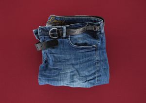 Afsaneh's Jeans, 2014 © Ali Mobasser