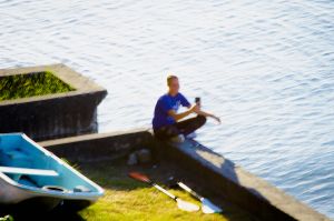 Noting but a Phone to Look At