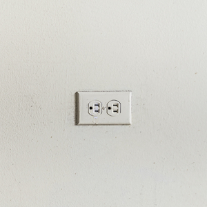 From the series Electric & Geometric./Della serie Elettrica e Geometrica.