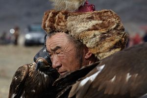 Eagle hunters