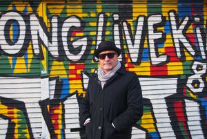 ARTIST IN THE STREET