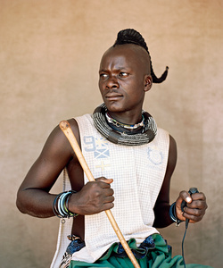 Vasongonona Muniombara, 23