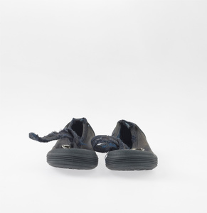 # 01/blue shoes