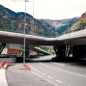 Valira Drive  6