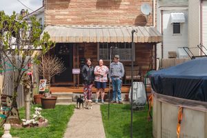 Troy Hill Neighbors
