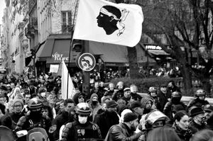 Anti-vaccine pass and Yellow Vests protest