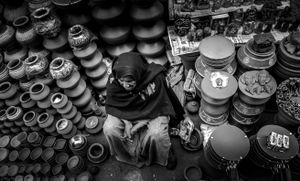 Day And Night Waiting To Seal Something  In India bazar