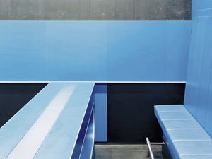 Almere #16, 2007, c-print, 82x104 cm  © 2013 Matthias Hoch/ VG Bild-Kunst Bonn