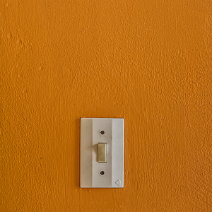 From the series Electric & Geometric./Della serie Elettrica e Geometrica.
