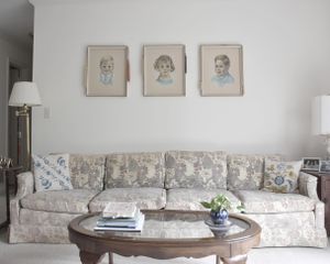 Living room.