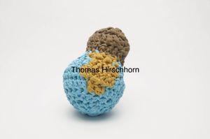 "Thomas Hirshorn", series: Knitting art, 2015